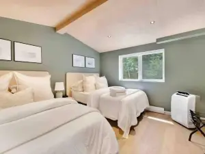 Le Marbella Cabin Resort