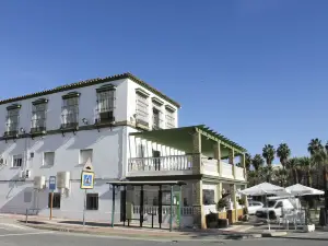 Hotel Restaurante Vía Sevilla - Cádiz by MA 22 Puntos