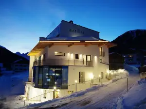 Astellina เซอร์วิสโฮเทล