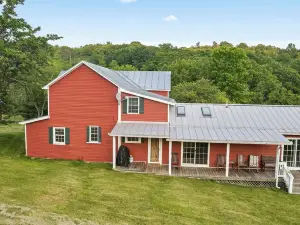 Spacious Rural Farmhouse Getaway with Peaceful Views