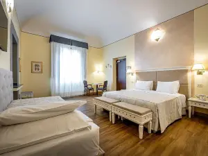 亞歷山德拉飯店