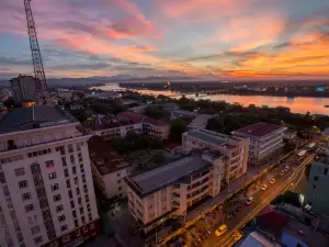Midtown Hotel Hue