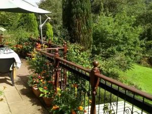 Cilbrwyn Countryside Retreat