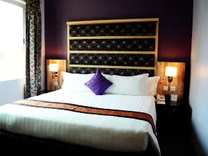 Arcadia Suites Hotel