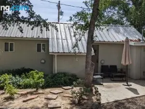 Mimi's Cabin