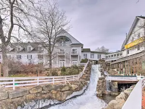 Historic Meredith Home Walk to Town Center!