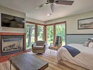 Pet-Friendly Wabasha Studio: Boat, Ski & Explore!