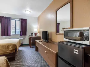 Econo Lodge Oacoma