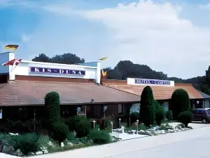 Kis-Duna Motel & Camping