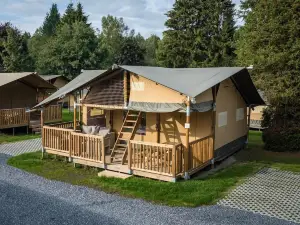 Arden Parks Signy L'Abbaye