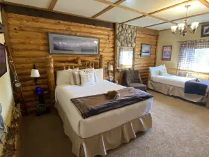 Pioneer Ridge B&B Inn