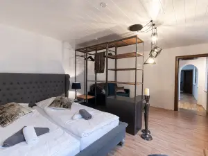 Hotel Porta Nigra