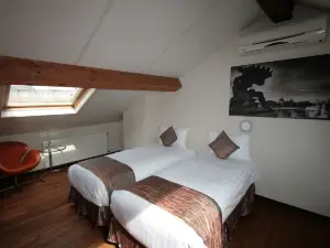 Amosa Liège City Centre Apart Regence 10