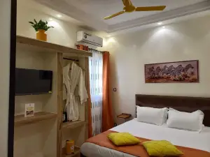 ZEBRA RESIDENCE