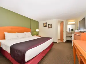 Charleston Eagle Inn
