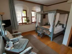 Altstadthotel Schloss-Schänke garni