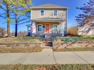 Historic Home Half-Mile to Downtown Guthrie!