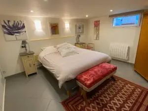 Unwind in Countryside Near Amiens & Paris 100m²
