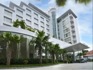 Mondial Hotel Hue