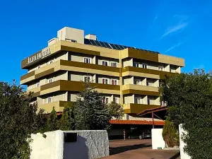 Alfa Hotel