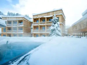 Tirol Lodge
