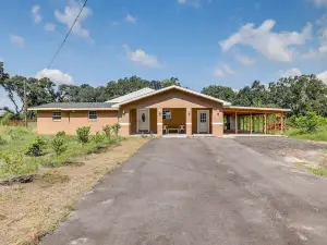 Tampa Abode Rental Near Downtown Attractions!