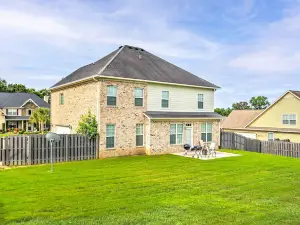 Charming Grovetown Home ~ 15 Mi to Augusta!