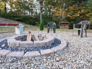 Hilltop Retreat, a modernly-rustic getaway!