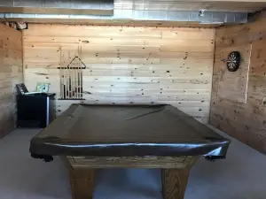 Mountain Cabin Near 49 Degrees North Ski Resort and the best Huckleberry picking