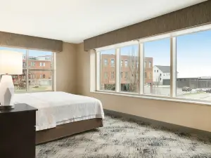 Hampton Inn Portland Downtown - Waterfront
