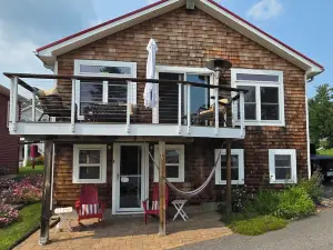 Year-round house, Lakes Region, Winnisquam NH.