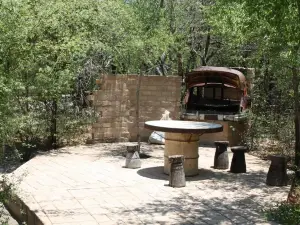 Roy's Rest Camp