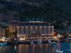 Assos Troy Port Hotel