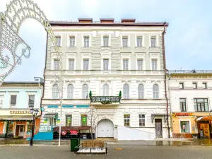 Markov Hotel