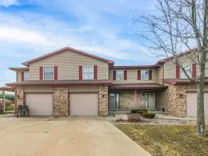 Bourbonnais Townhome ~ 3 Mi to Onu Campus!