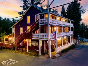 The Dutch Flat Hotel