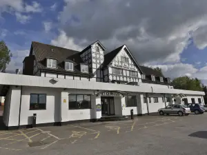 Barons Court Hotel Walsall