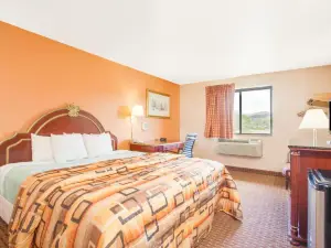 デイズ イン バイ ウィンダム ホーネル ニューヨーク