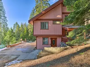 Cozy Bear South Charming 2Bd Cabin in Yosemite!