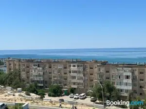 Апартаменты с видом на море в центре