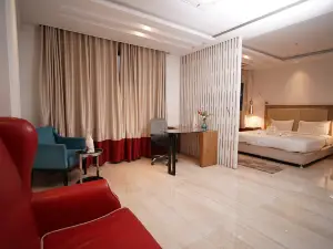 Hotel Amora