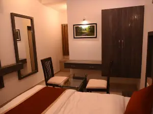 Hotel Mundra Inn