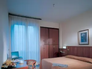 Auto Park Hotel