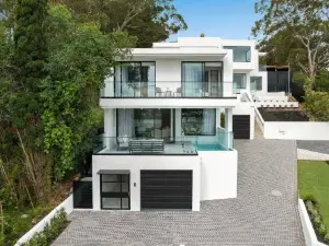 Luxury Waterside Home Sanctuary
