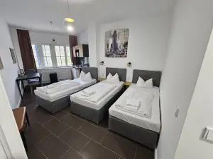 Apartment Hotel Sleep INN