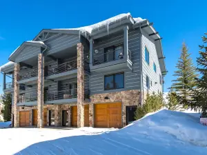 Love Grand Lake Townhouse - Pet Friendly + Garage