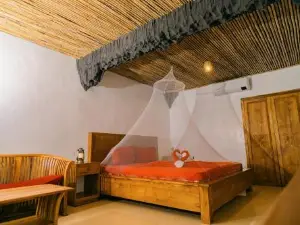 BUTTERFLY BEACH RESORT