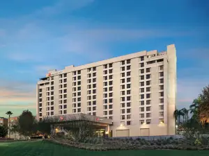 Marriott Riverside at the Convention Center