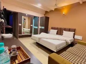 Hotel Ashapura Palace