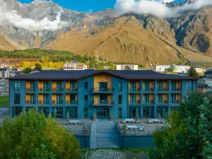 イントゥリストカズベギ